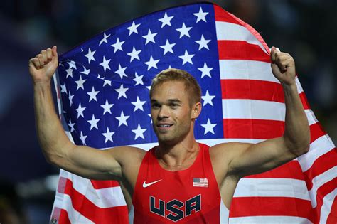 It was an ordinary ending to a extraordinary career as Nick Symmonds could only manage a 1:51 800. But Nick has a new goal - the 2017 Honolulu Marathon in December.